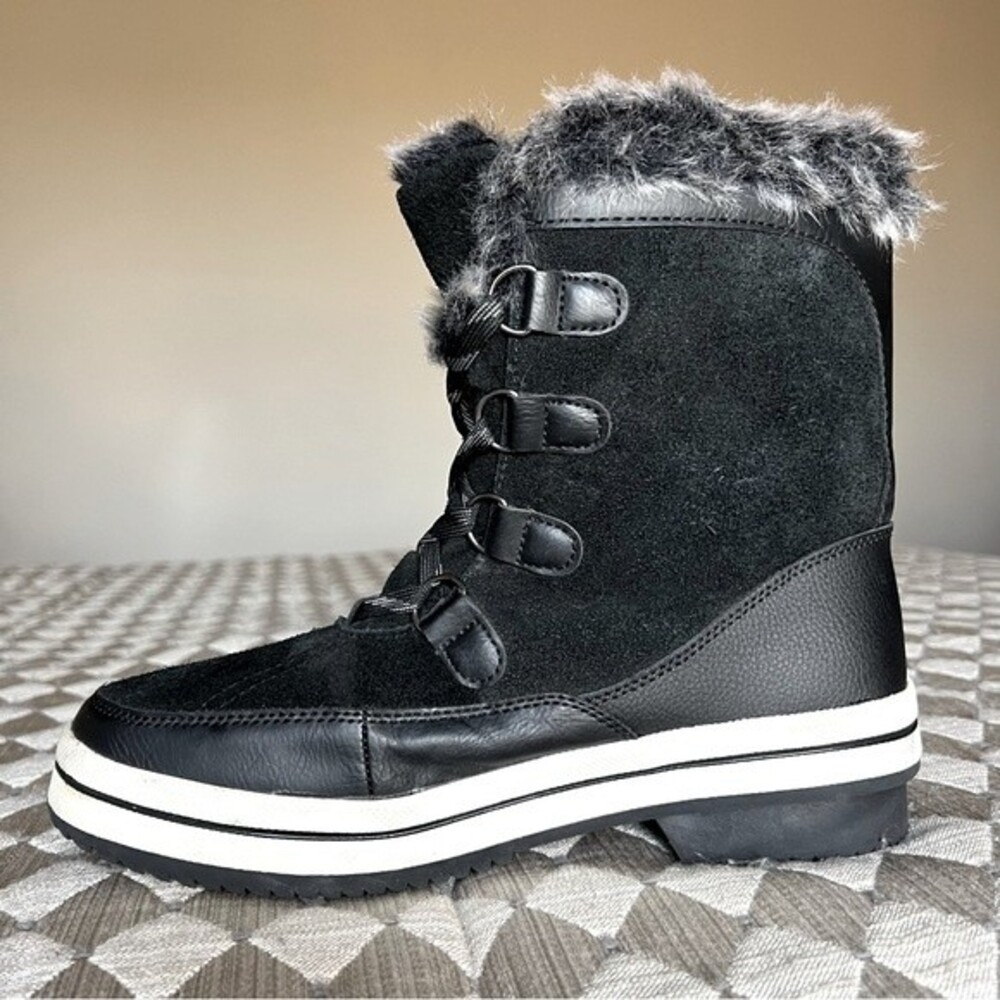 Universal Thread Ellysia Black & White Winter Snow Boots Faux Fur Trim Women's 8
